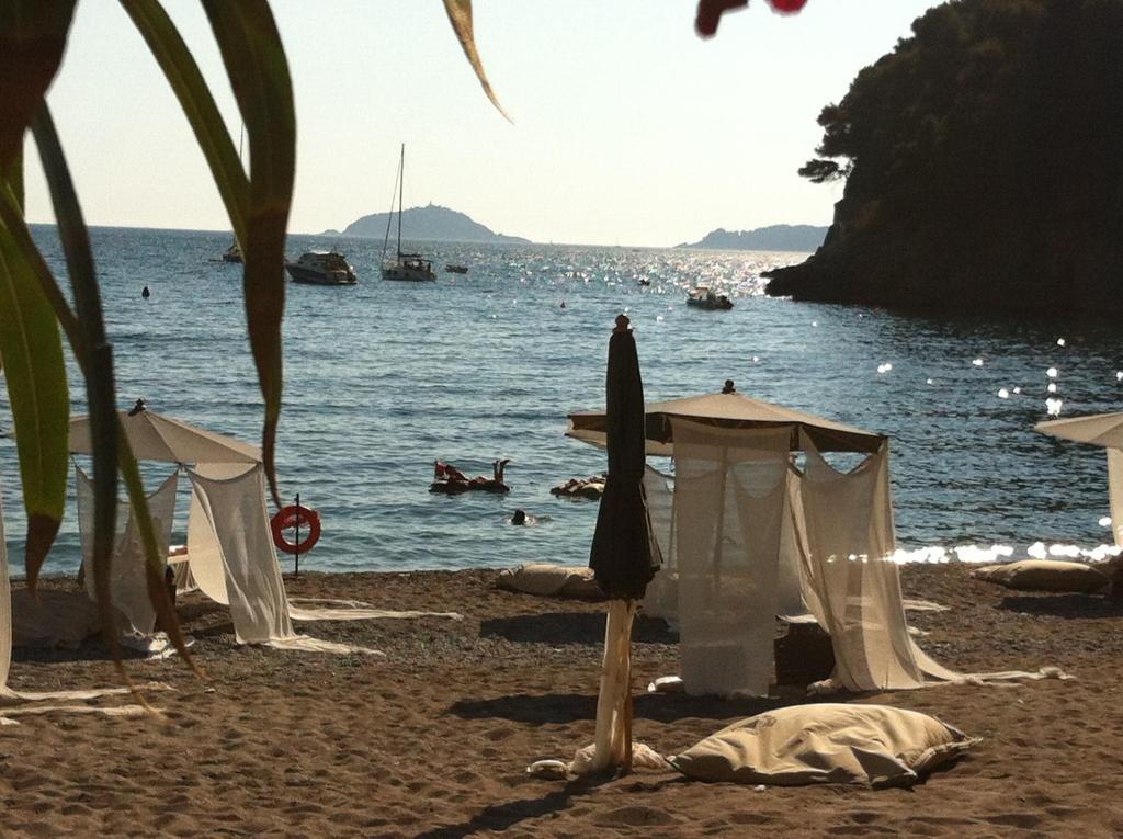 레리치 Eco Del Mare B&B 외부 사진